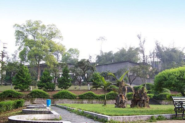 學校招生