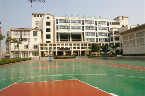 四川航空職業(yè)技術(shù)學(xué)院有什么專(zhuān)業(yè)