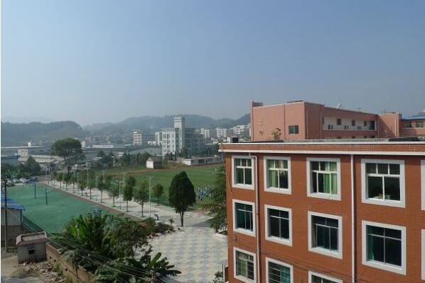 廣安職業(yè)學校有哪些