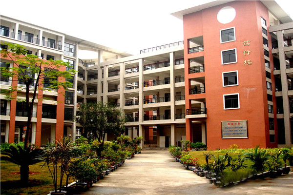 四川職業(yè)學校哪個比較靠譜
