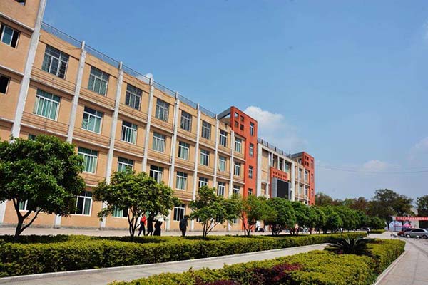 宜賓職高學(xué)院哪些好