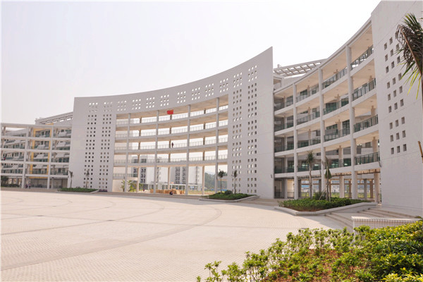 四川財經(jīng)職業(yè)技術(shù)學(xué)院